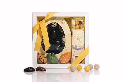 Påskegave med fyldte chokoladeæg, hvid chokolade med smag & marcipanæg - ca. 360g