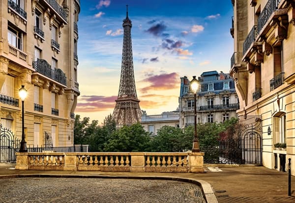 Walk in Paris at Sunset