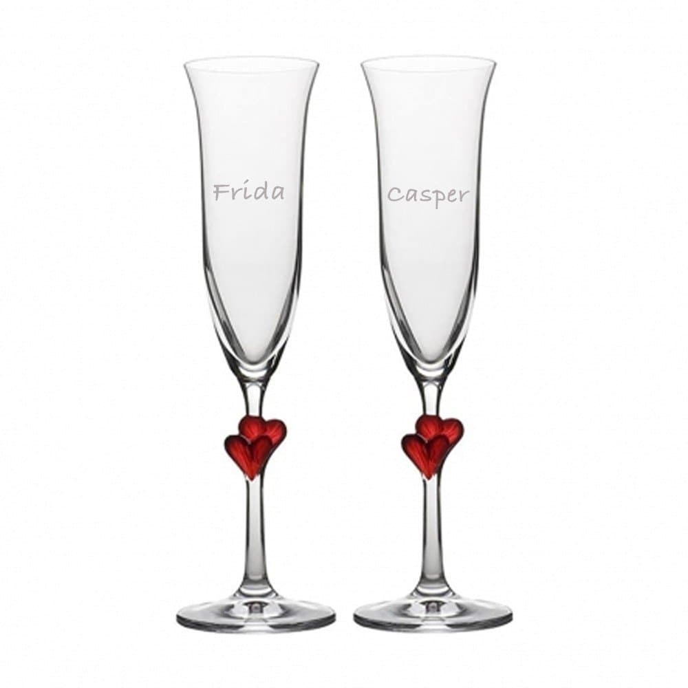 Champagneglas med røde hjerter på stilk - perfekt til bryllup