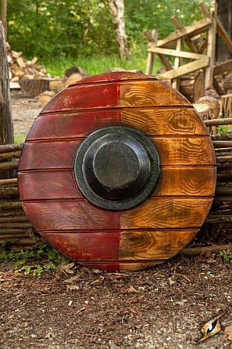 Drang Shield  Epic Armoury  Red/Wood - 50cm  Live Rollespils Skjold